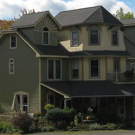 The Washington Irving Inn Tannersville Extérieur photo