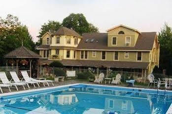 The Washington Irving Inn Tannersville Extérieur photo