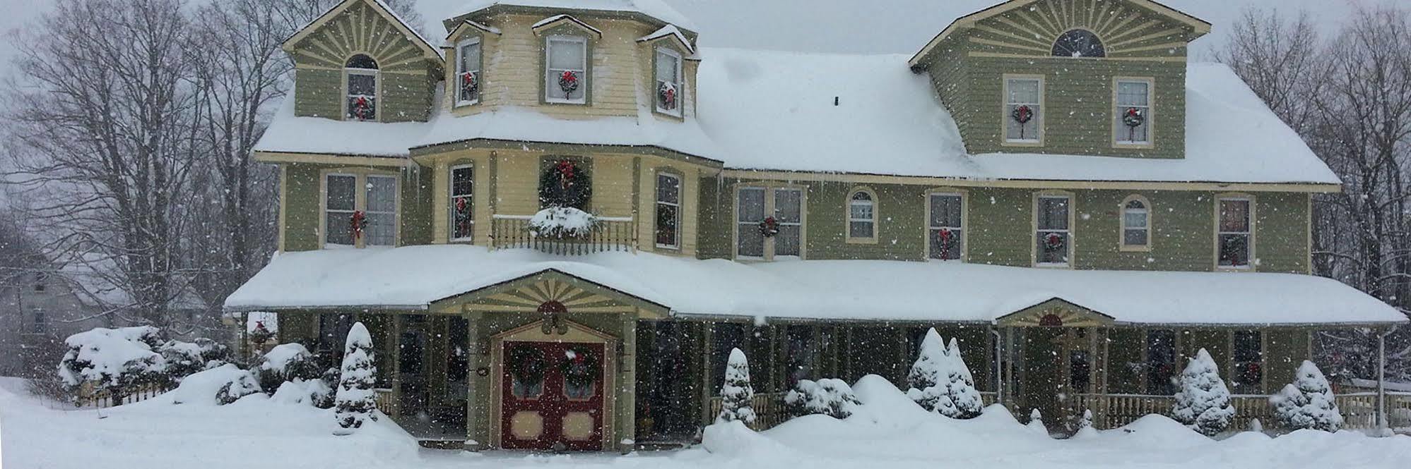 The Washington Irving Inn Tannersville Extérieur photo